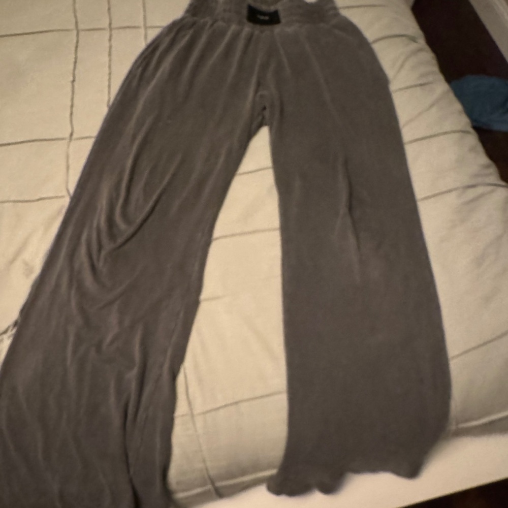 Wide leg sweatpants